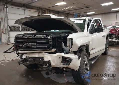 2015 GMC Sierra K1500 Slt z USA, uszkodzony, nr VIN 3GTU2VEC6FG315773